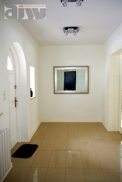 Słoneczna rezydencja w Hornówku - zdjęcie 11