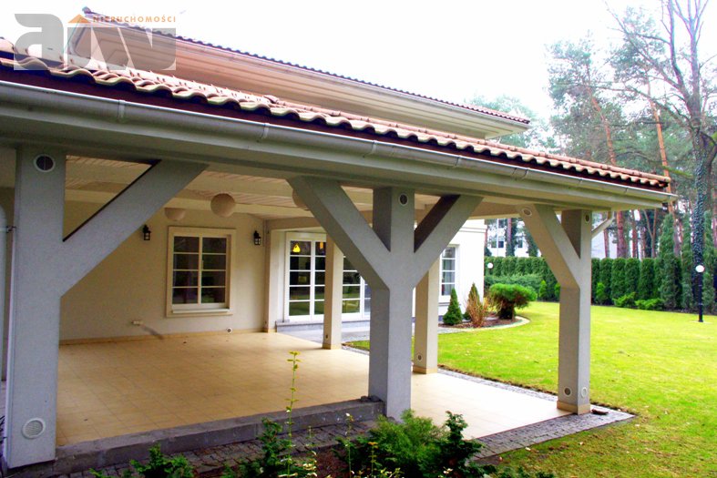 Słoneczna rezydencja w Hornówku - zdjęcie 12