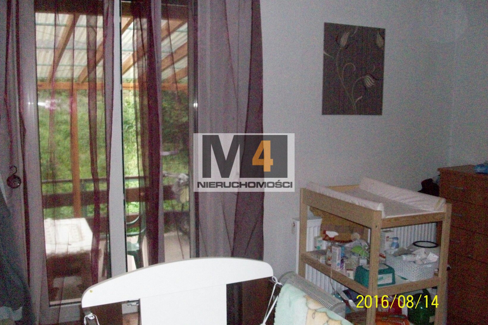 Dom w spokojnej okolicy - zdjęcie 5