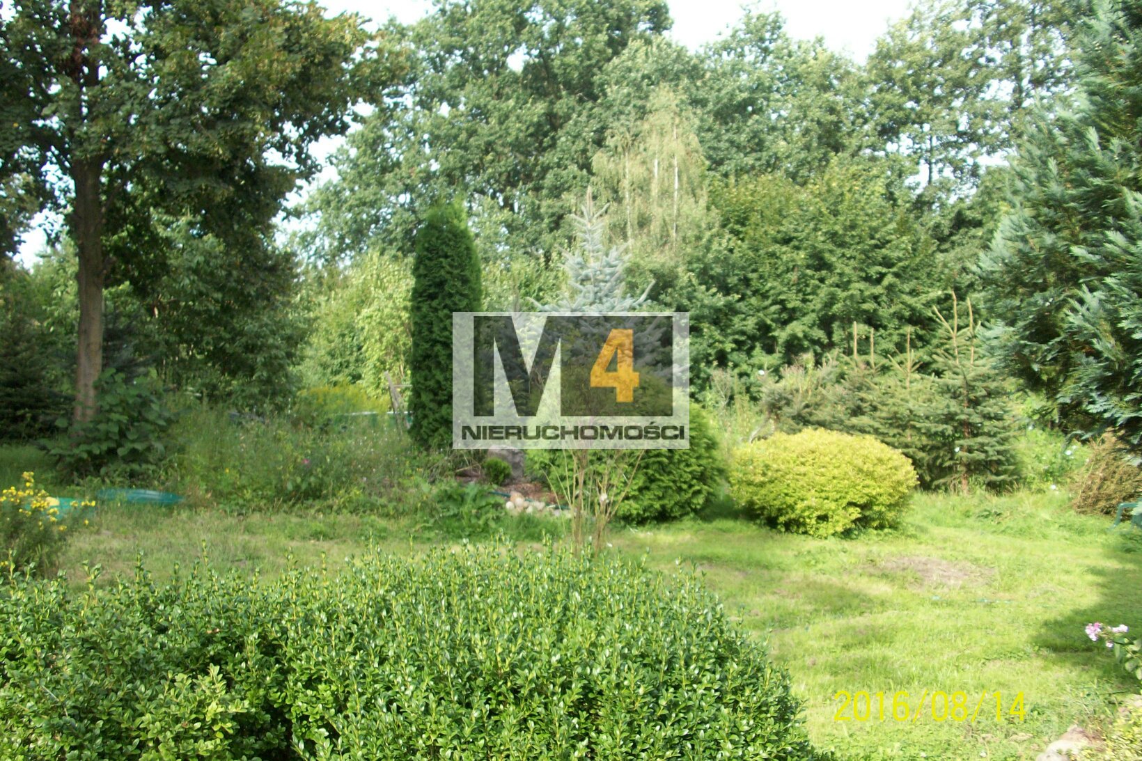 Dom w spokojnej okolicy - zdjęcie 7