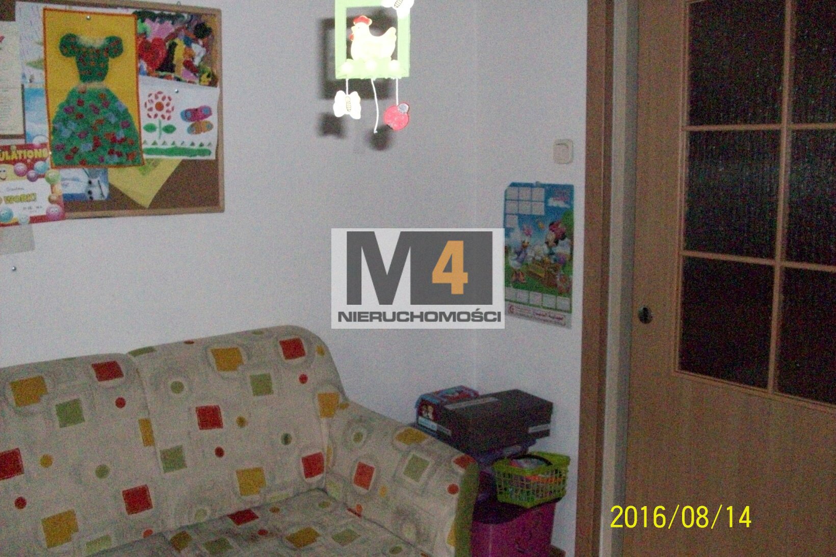 Dom w spokojnej okolicy - zdjęcie 16