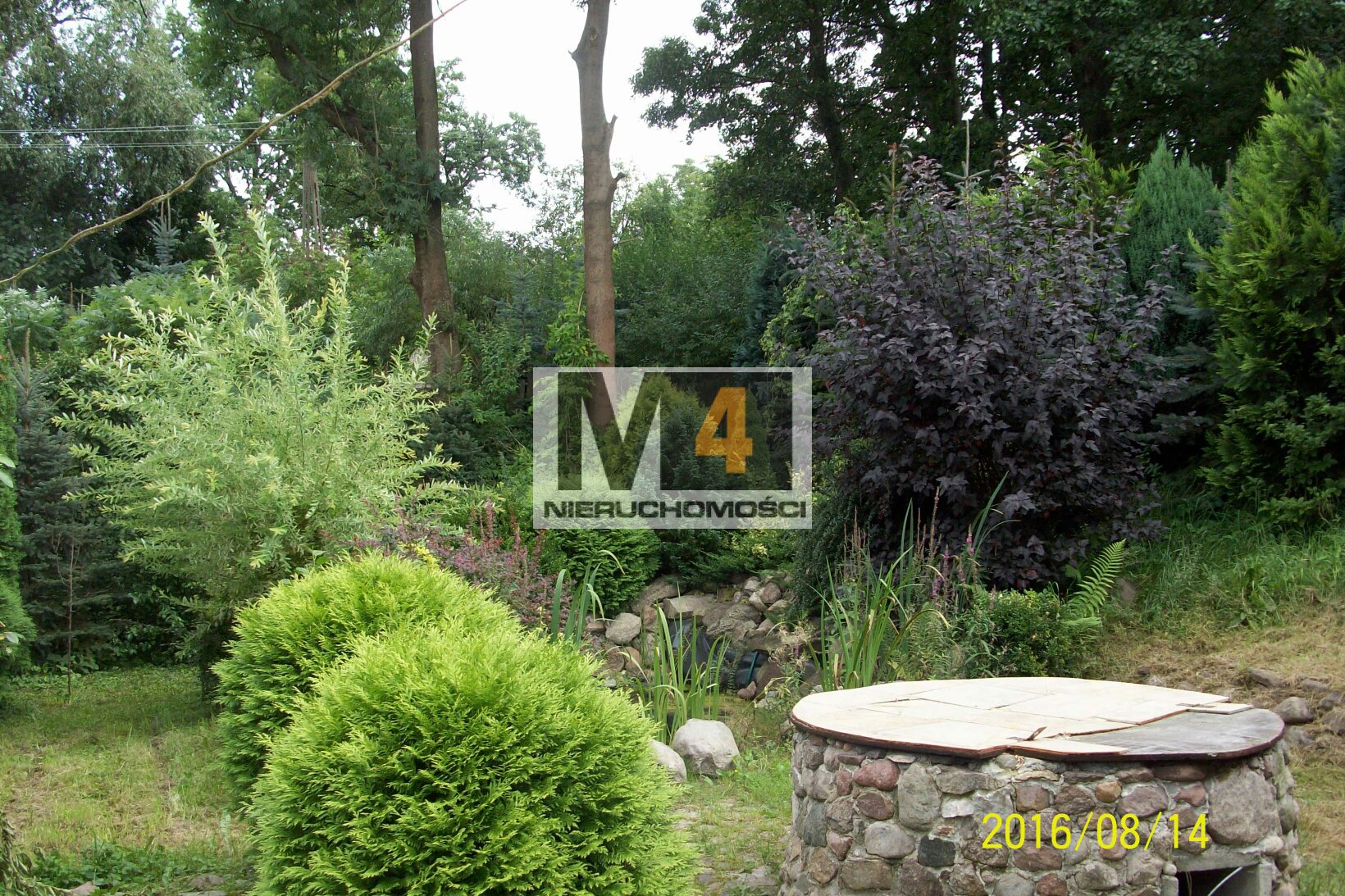 Dom w spokojnej okolicy - zdjęcie 15