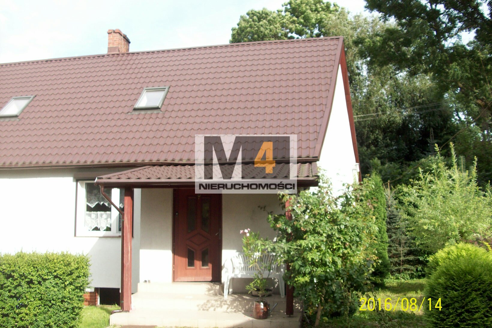 Dom w spokojnej okolicy - zdjęcie 11