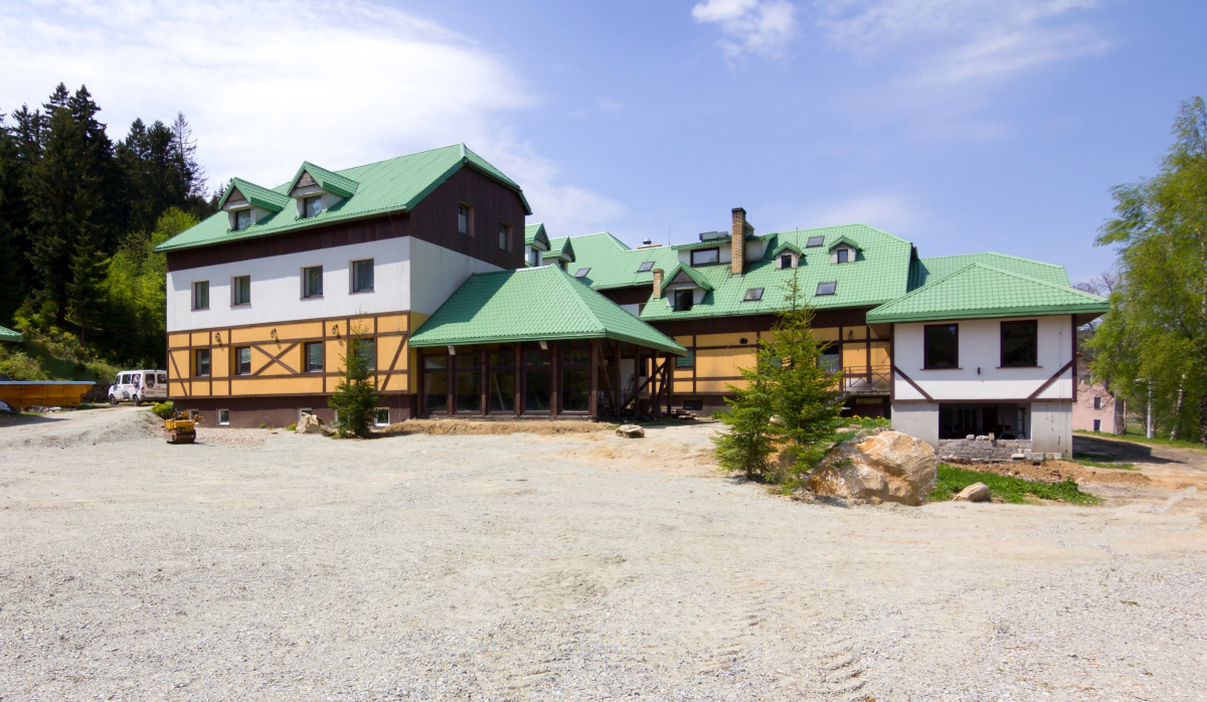 Dochodowy hotel w Zieleńcu na sprzedaż! - zdjęcie 25