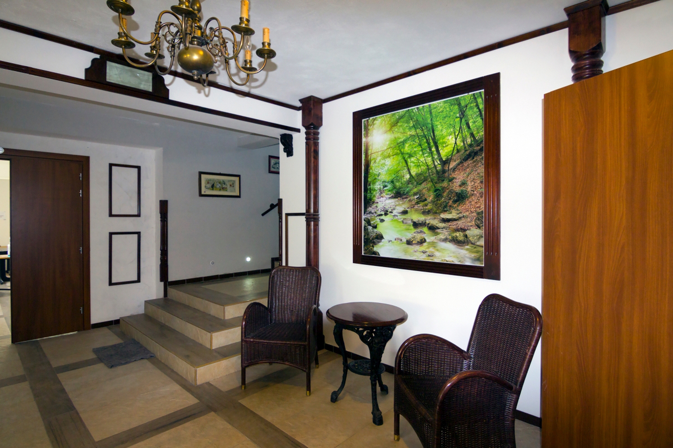 Dochodowy hotel w Zieleńcu na sprzedaż! - zdjęcie 4