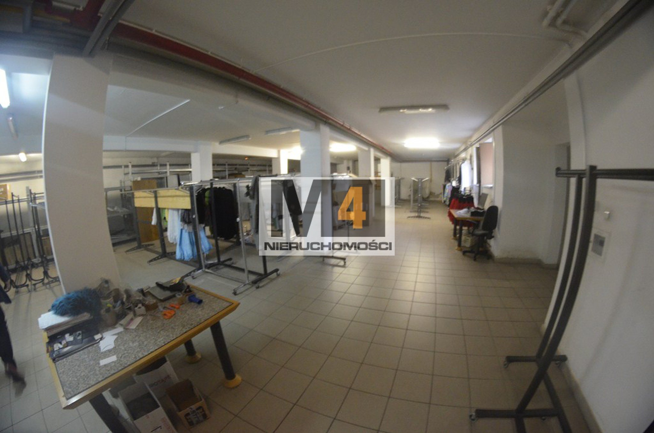 Budynek produkcyjno-usługowy, biurowy !! Po remoncie ! 4 kondygnacje, winda , rampa ! ! - zdjęcie 13