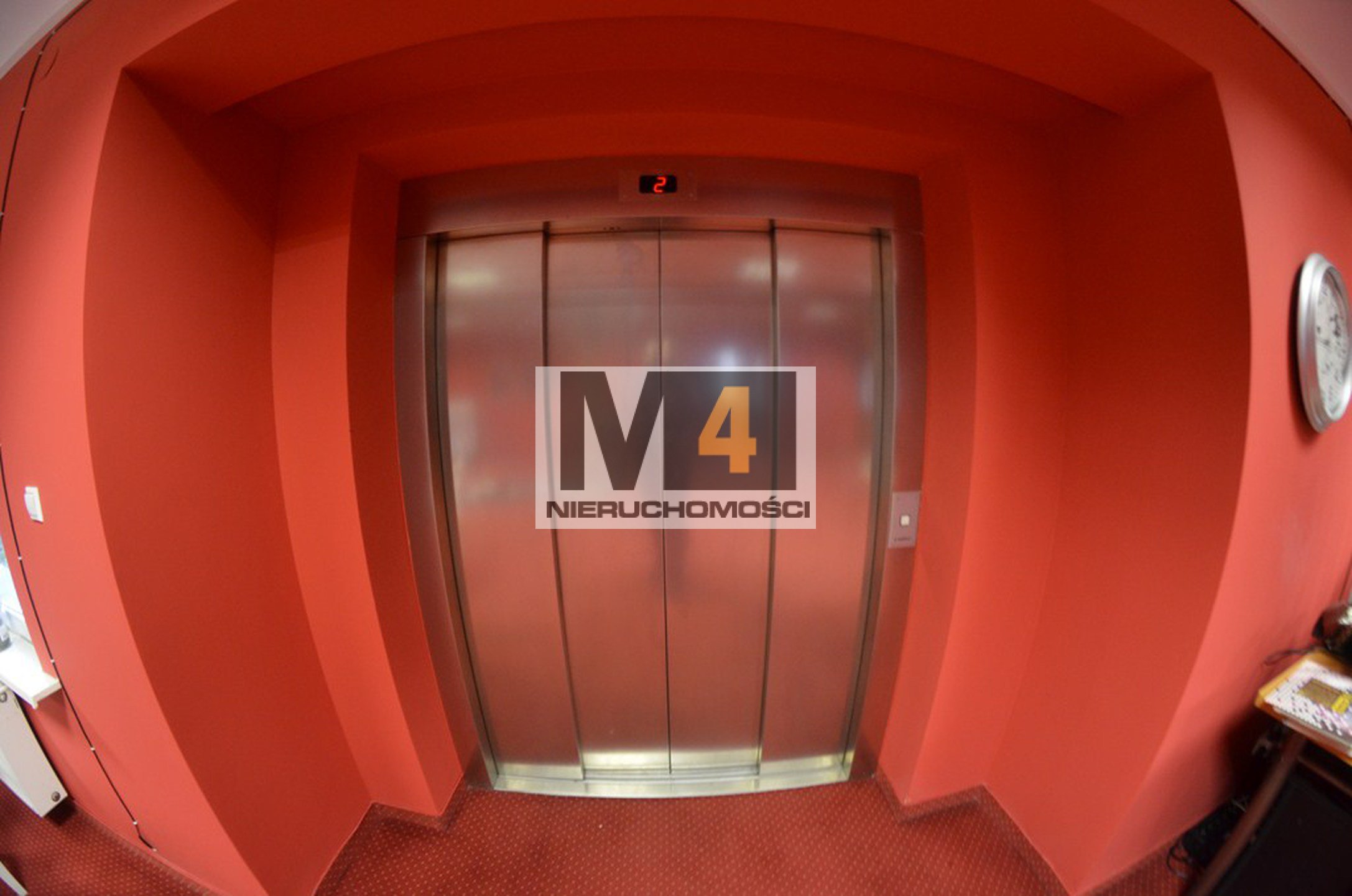 Budynek produkcyjno-usługowy, biurowy !! Po remoncie ! 4 kondygnacje, winda , rampa ! ! - zdjęcie 6