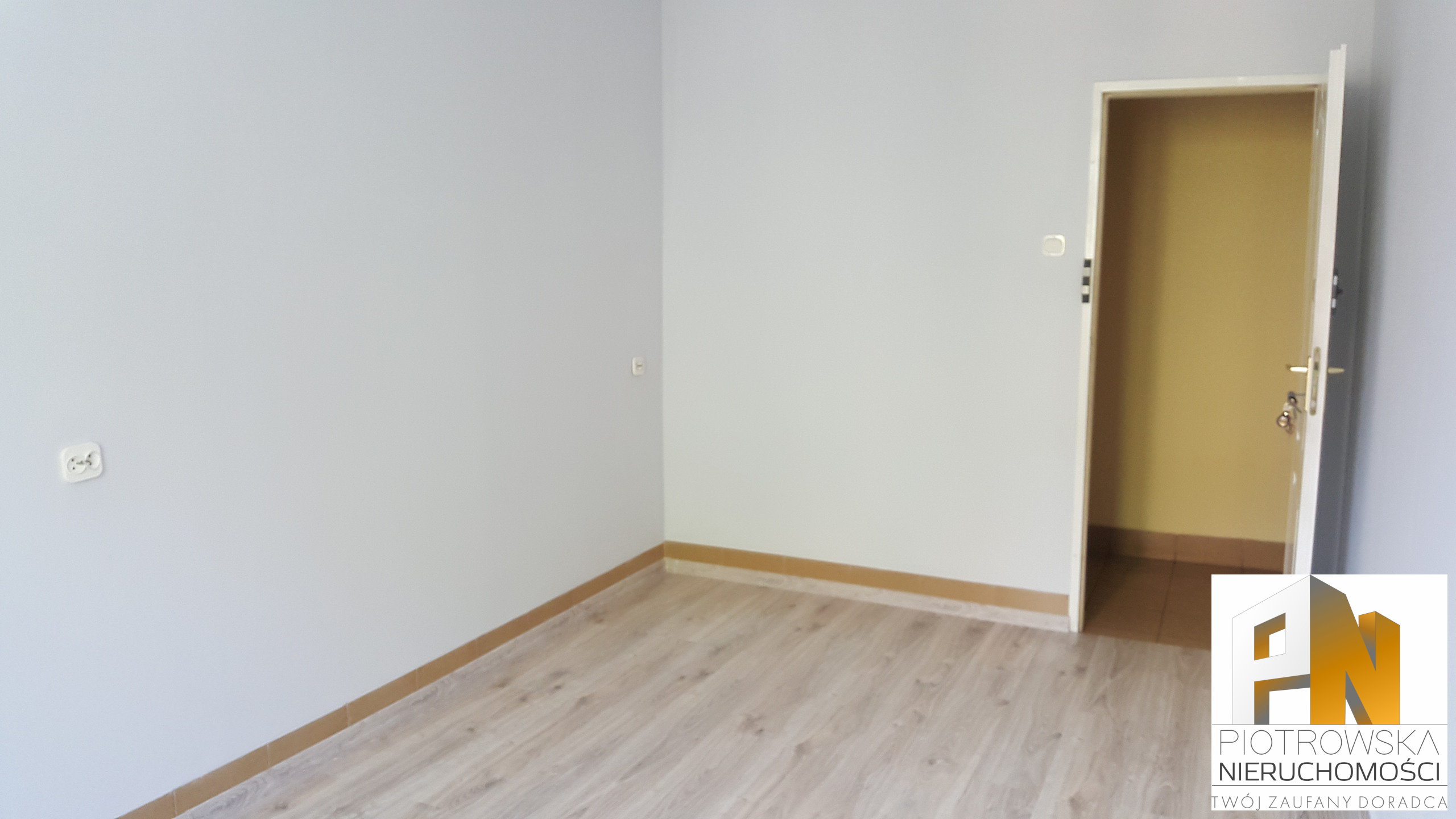 Lokal biurowy 13m2 - zdjęcie 3