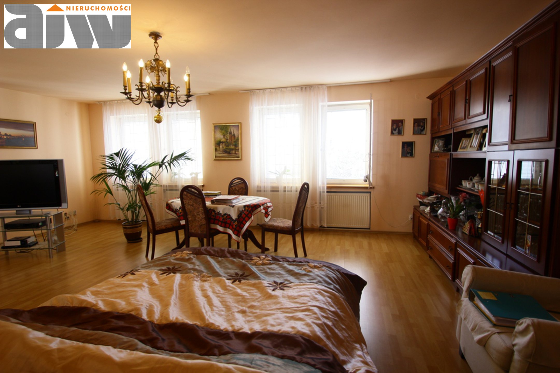 Budynek 900 m2, działka 2500 m2 obiekt handlowo usługowo mieszkalny - zdjęcie 5