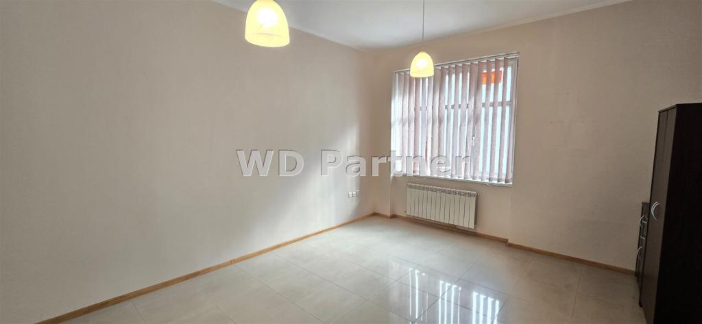 Lokal usługowy do wynajęcia, 42 m², Kraków, Stare Miasto, al. Artura Grottgera - zdjęcie 1
