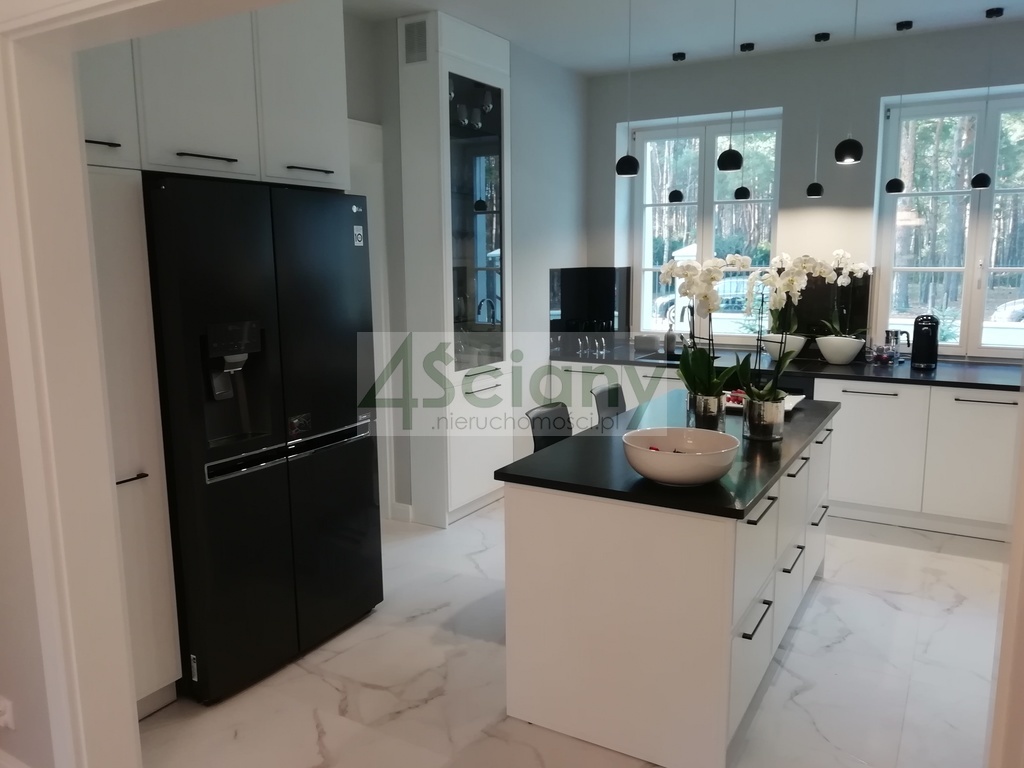 Dom 390&nbsp;m², Jazgarzewszczyzna - zdjęcie 15