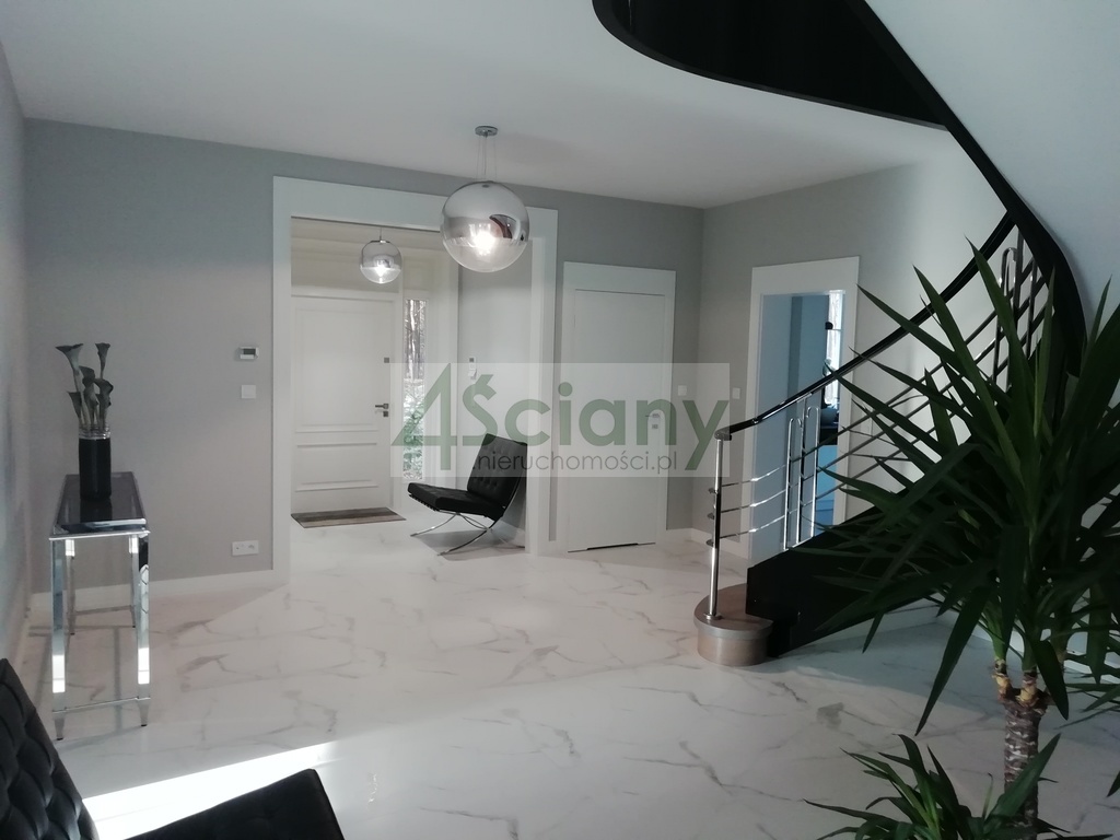 Dom 390&nbsp;m², Jazgarzewszczyzna - zdjęcie 12