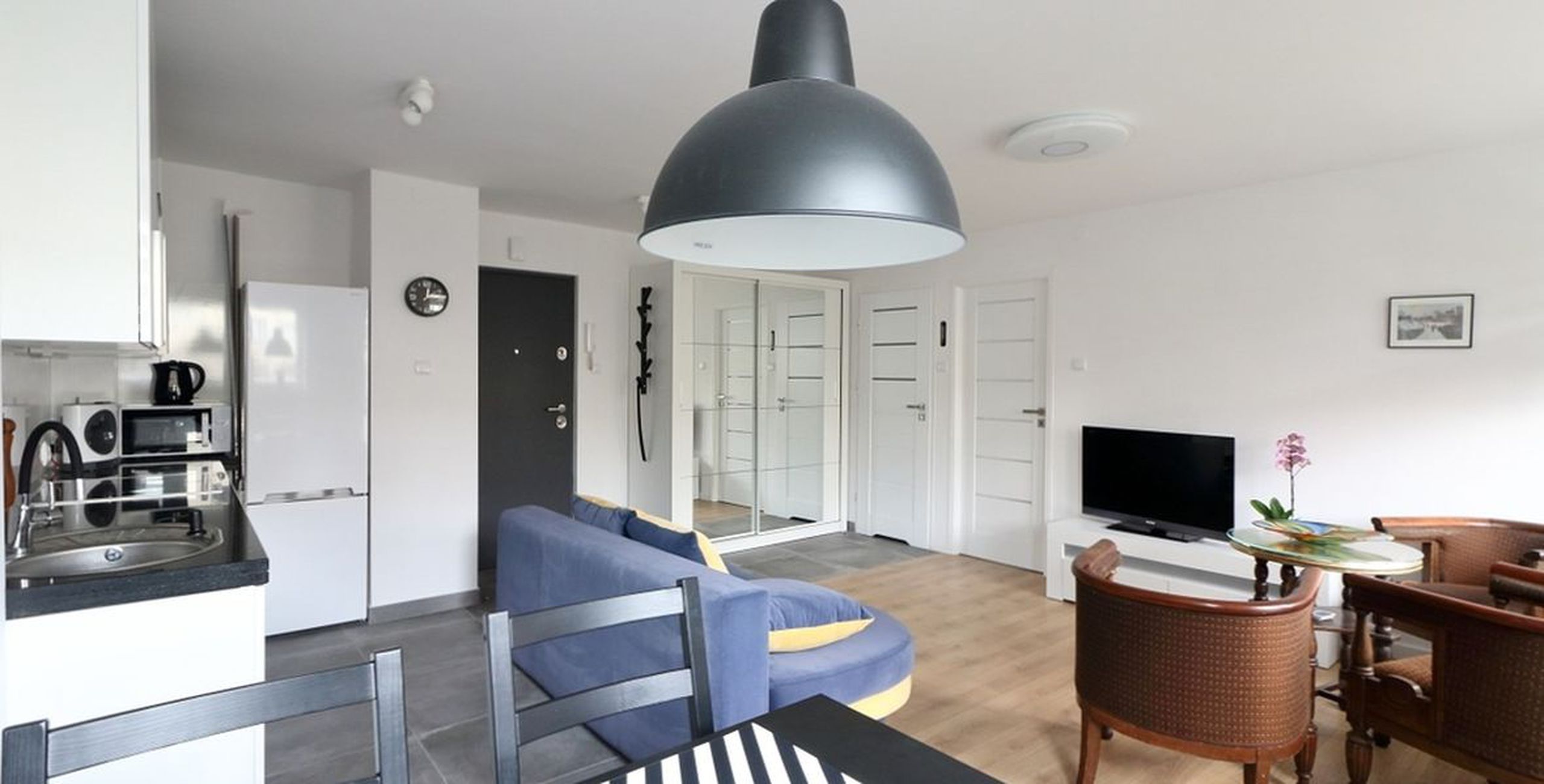 Mieszkanie 2 pokojowe - zdjęcie 2