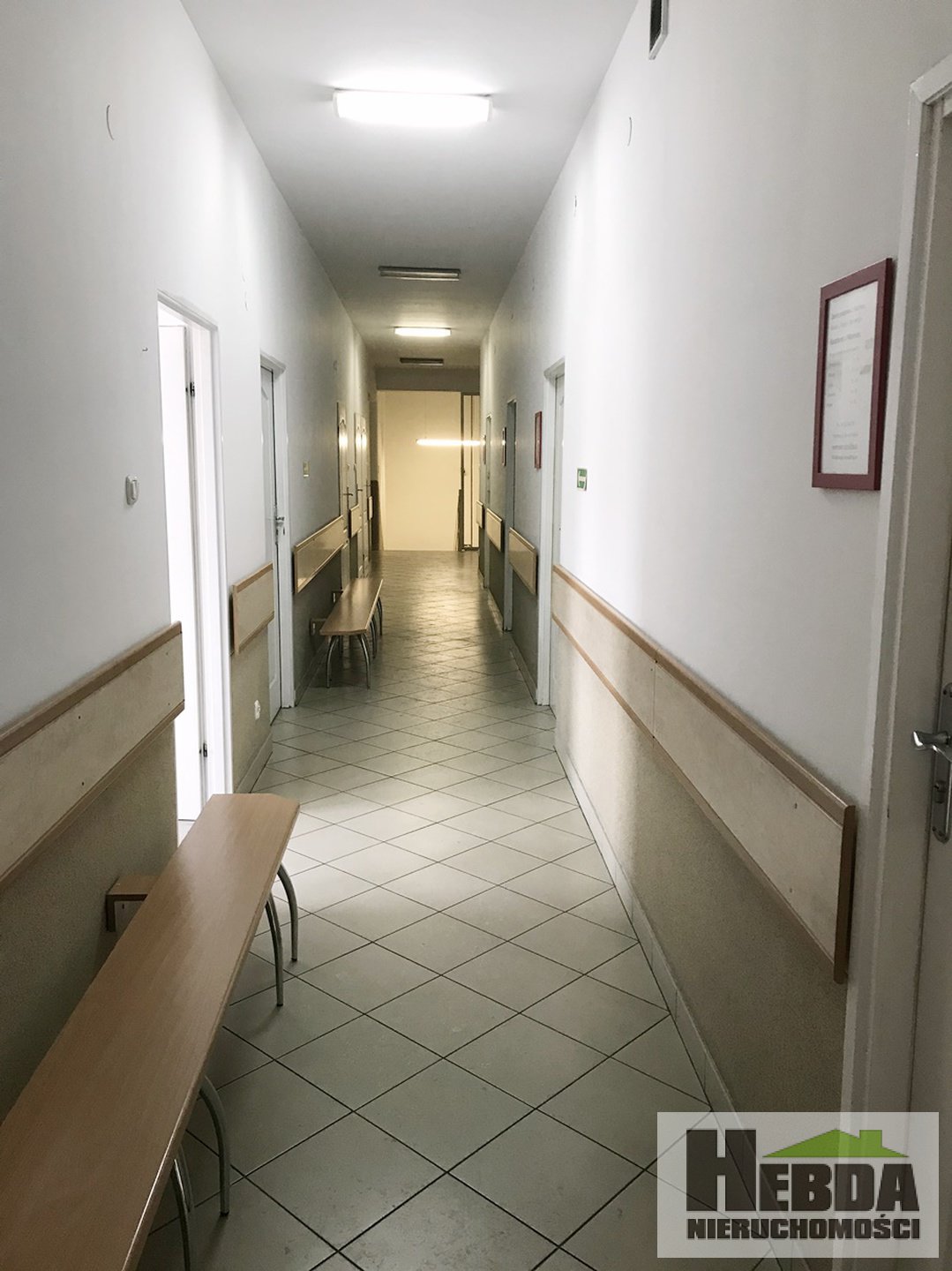 Na wynajem lokale usługowe, 12m2 - 42 m2, pod usługi, gabinety, biura, Centrum - zdjęcie 3