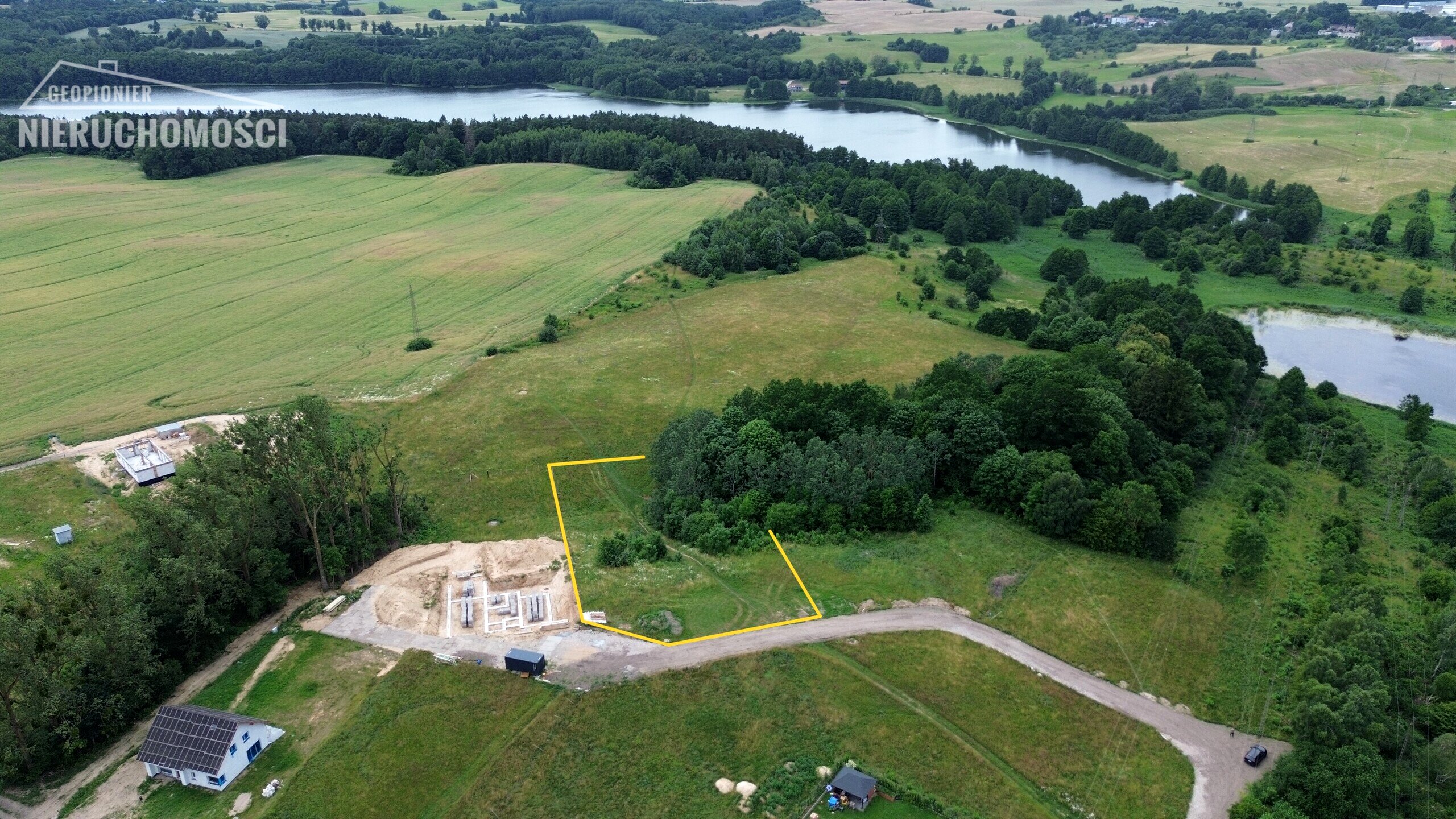 MAZURY - OSTRÓDA - Szafranki, niezabudowana działka gruntu, do jeziora ok. 300m - zdjęcie 2