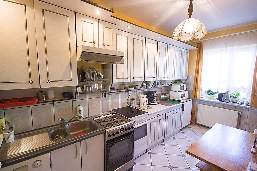 Bemowo - dom na kilku poziomach - zdjęcie 2