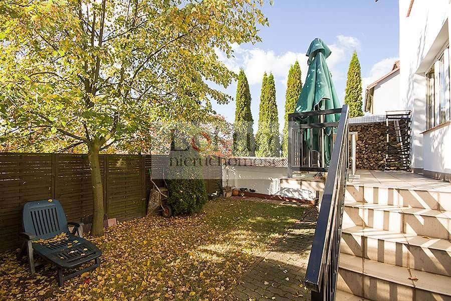 Bemowo - dom na kilku poziomach - zdjęcie 14