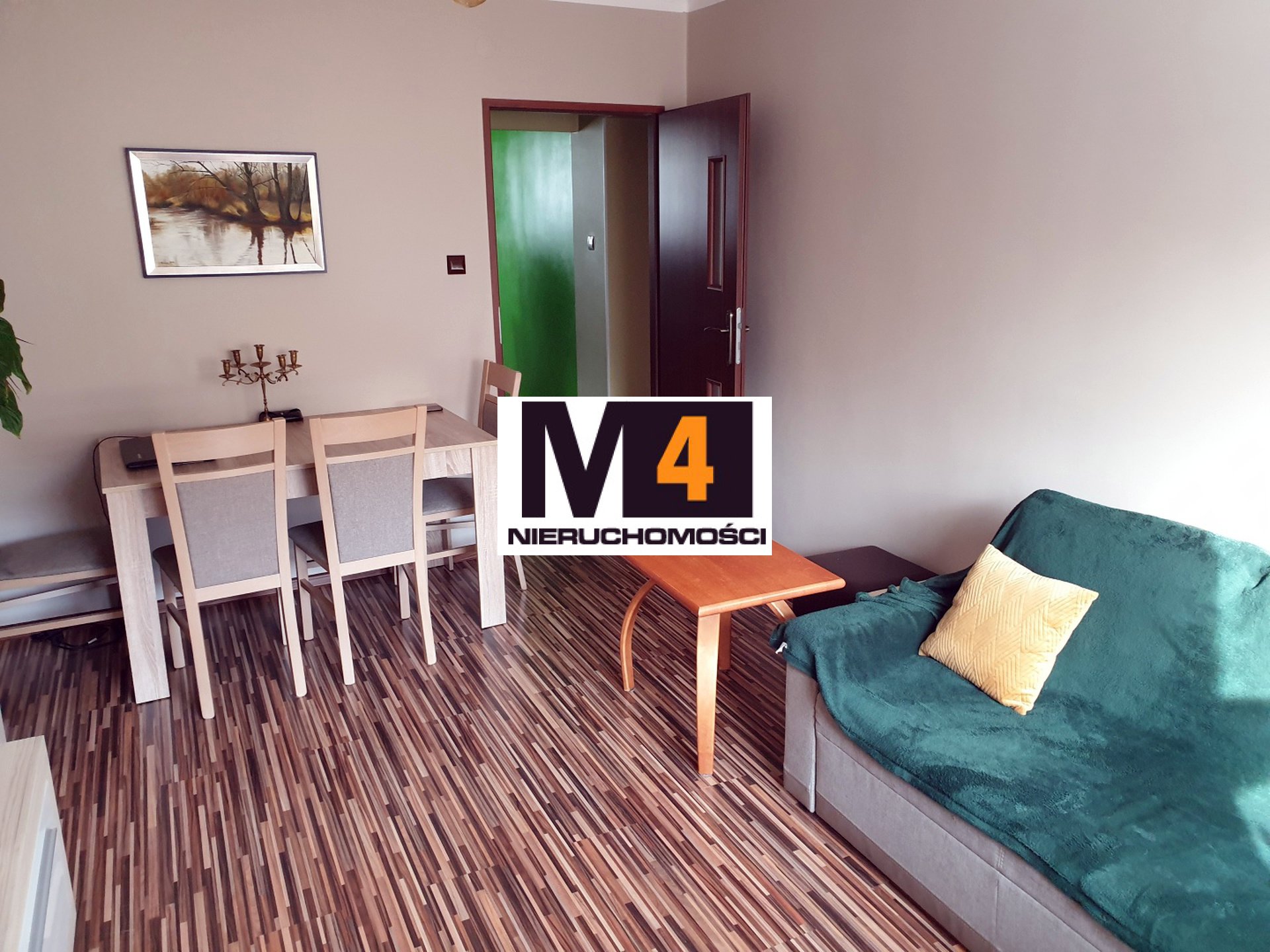 Mieszkanie 52,6m2 , II p. Blok centrum , 3 pokoje - zdjęcie 2