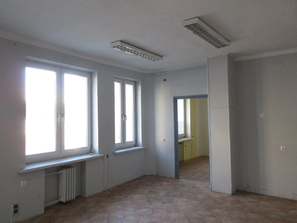 Lokal biurowy do wynajęcia, 49 m², Skierniewice, J. III Sobieskiego - zdjęcie 2