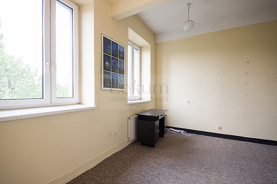 Tomaszów Mazowiecki - lokal na biuro i nie tylko - zdjęcie 2