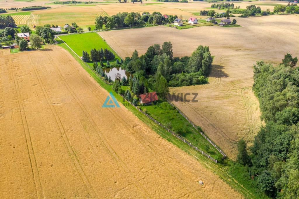 Uroczy domek ze stawem na działce 2859m2 ! - zdjęcie 22