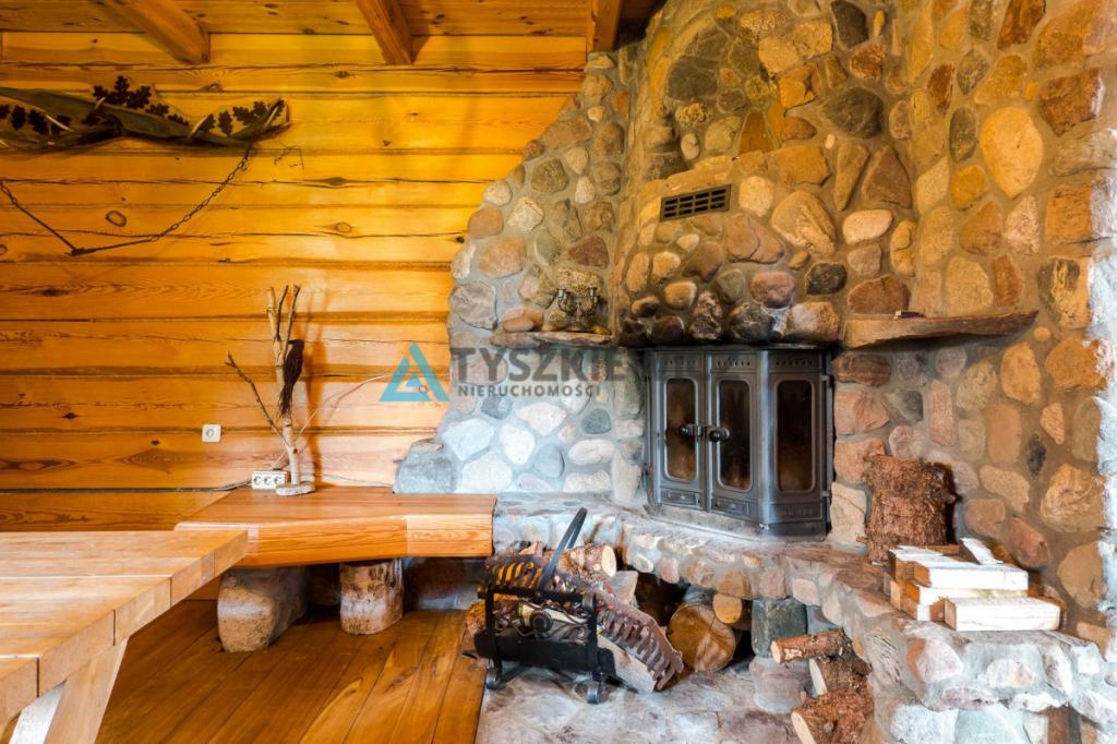 Uroczy domek ze stawem na działce 2859m2 ! - zdjęcie 11
