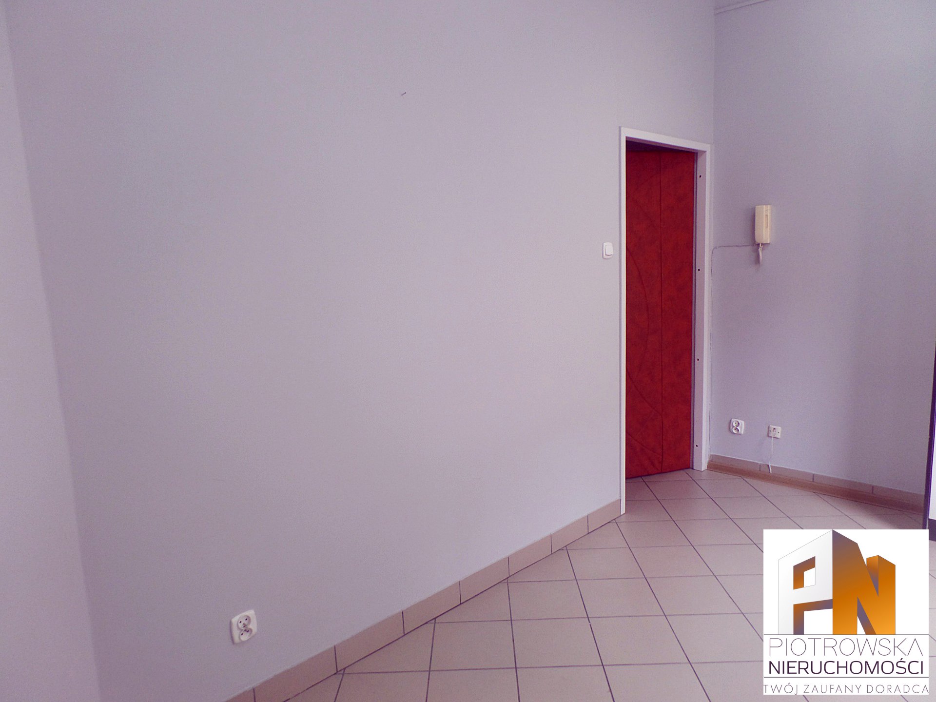 Lokal 12m2 w centrum - zdjęcie 3