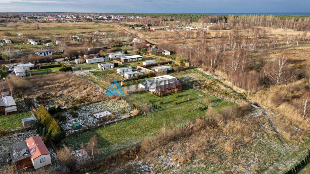 Działka z domkiem holenderskim 650 metrów od morza - zdjęcie 15