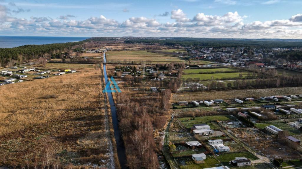 Działka z domkiem holenderskim 650 metrów od morza - zdjęcie 21