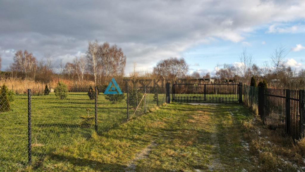 Działka z domkiem holenderskim 650 metrów od morza - zdjęcie 5