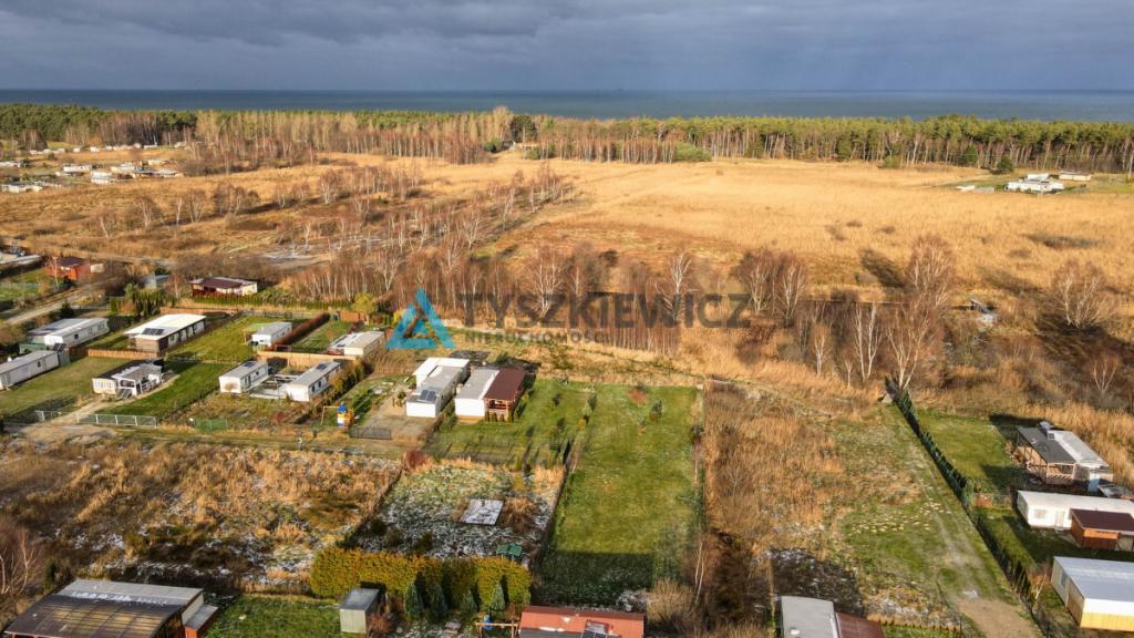 Działka z domkiem holenderskim 650 metrów od morza - zdjęcie 12