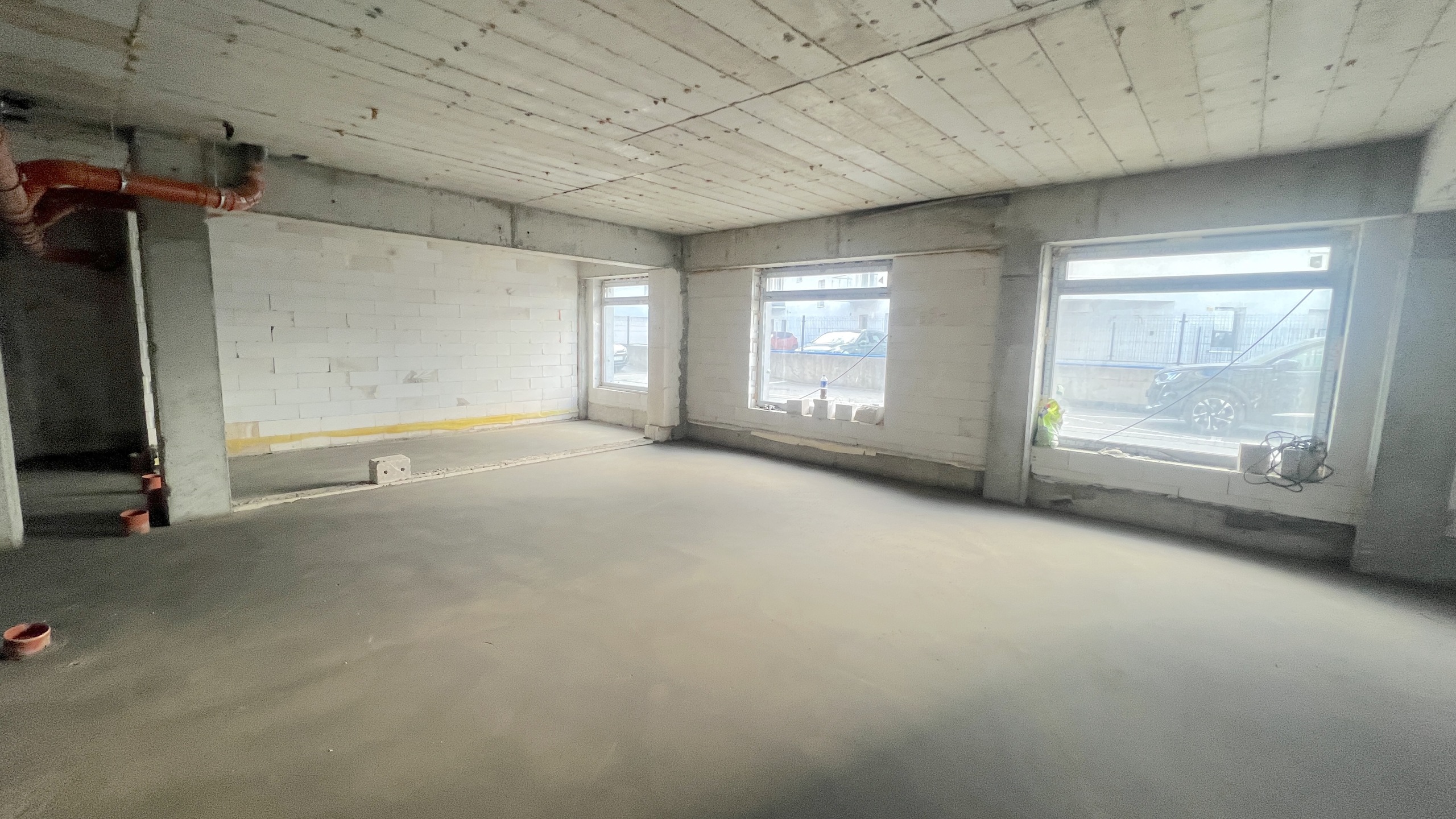 Lokal z witryną 140 m2 w widocznym miejscu - zdjęcie 16