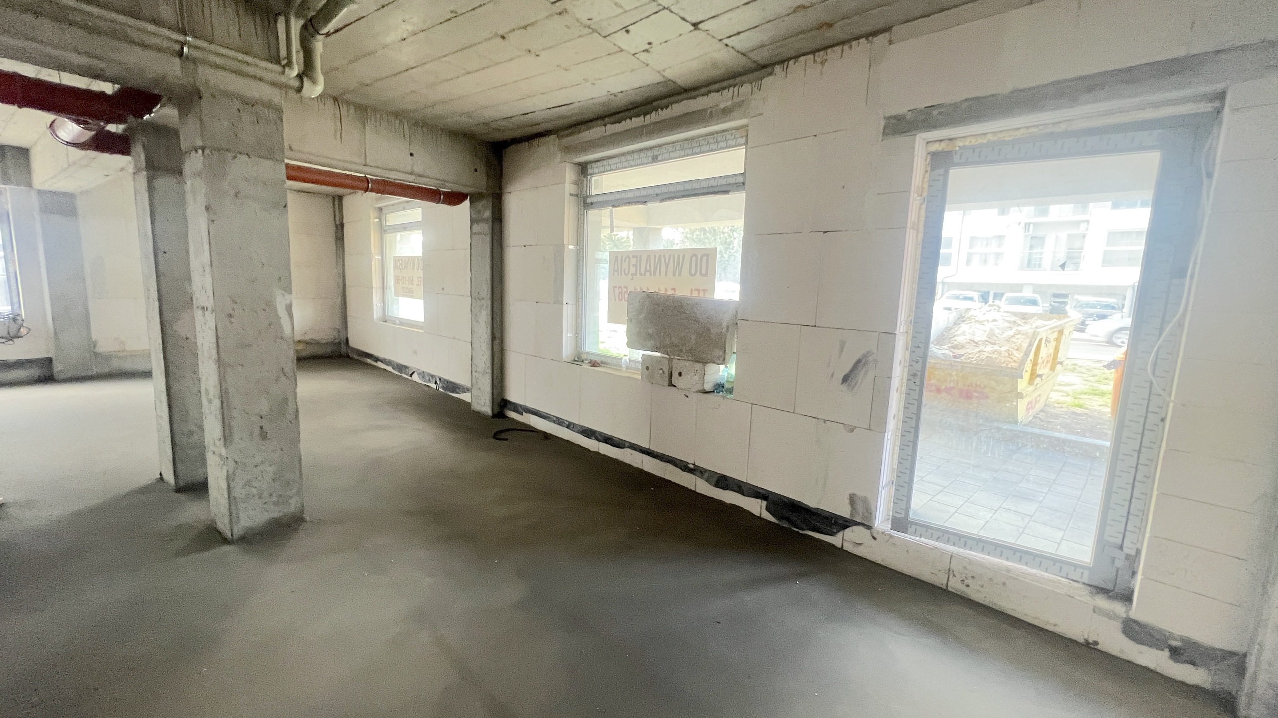 Lokal z witryną 140 m2 w widocznym miejscu - zdjęcie 6