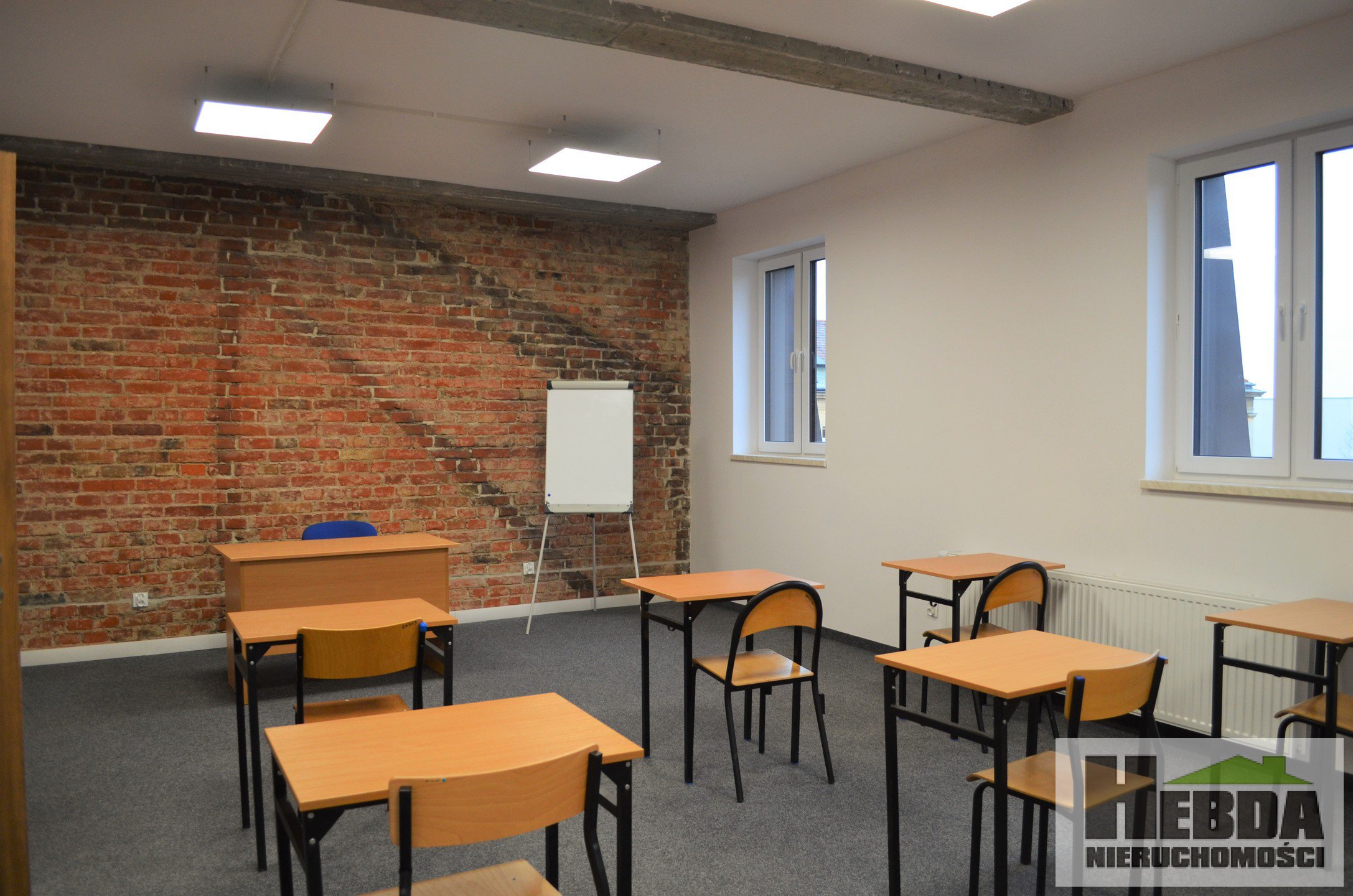 Na wynajem lokale biurowe 30 m2 - 200 m2 w nowoczesnej kamienicy - zdjęcie 1