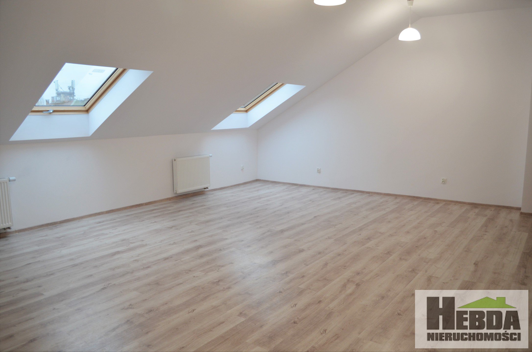 Na wynajem lokale biurowe 30 m2 - 200 m2 w nowoczesnej kamienicy - zdjęcie 6