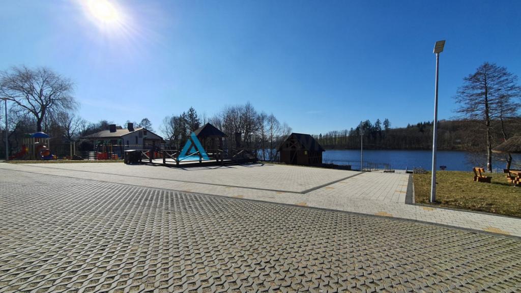 Działka w Uniechowie nad jeziorem- pod dom Seniora - zdjęcie 15