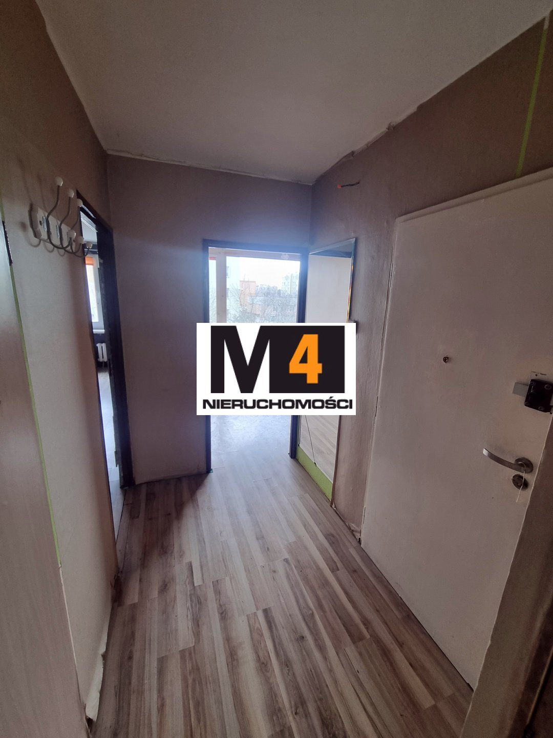 Mieszkanie na os.Fredry , 2 pok. 1p. Balkon ! - zdjęcie 5