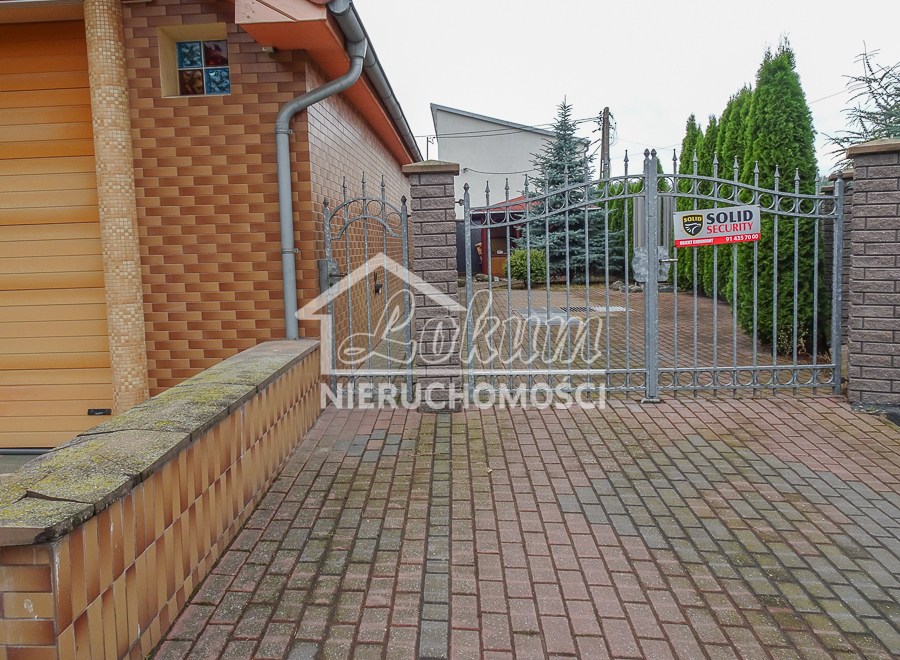 Lokal usługowy na sprzedaż, 106&nbsp;m², Police - zdjęcie 1