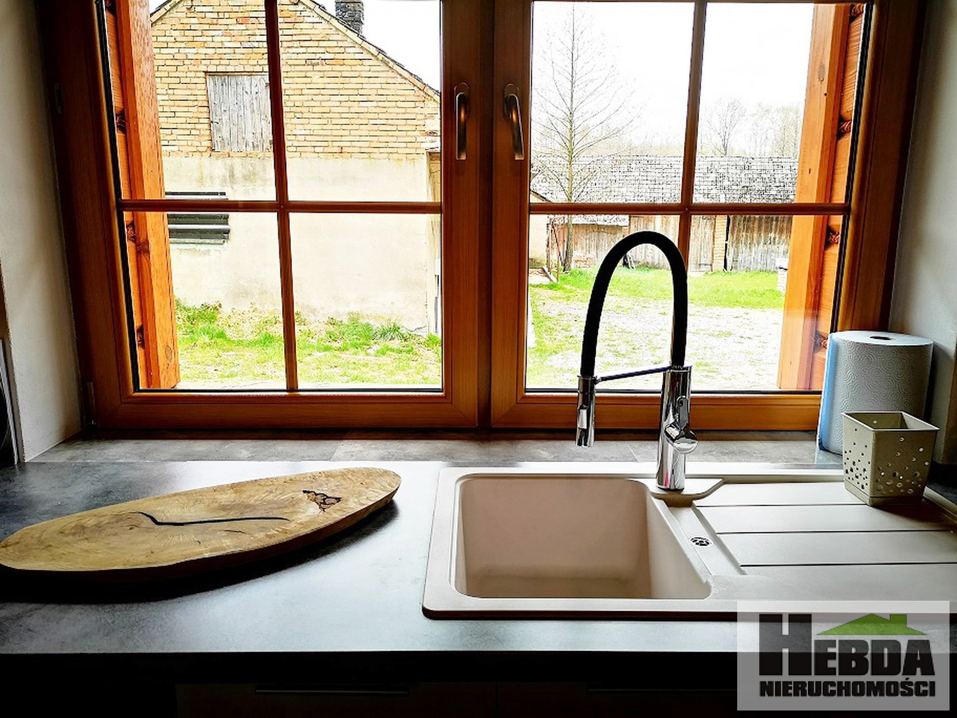 Szynwałd , siedlisko w przepięknym miejscu , dom z bali i 3,694 ha ziemi otoczone lasem ! - zdjęcie 4