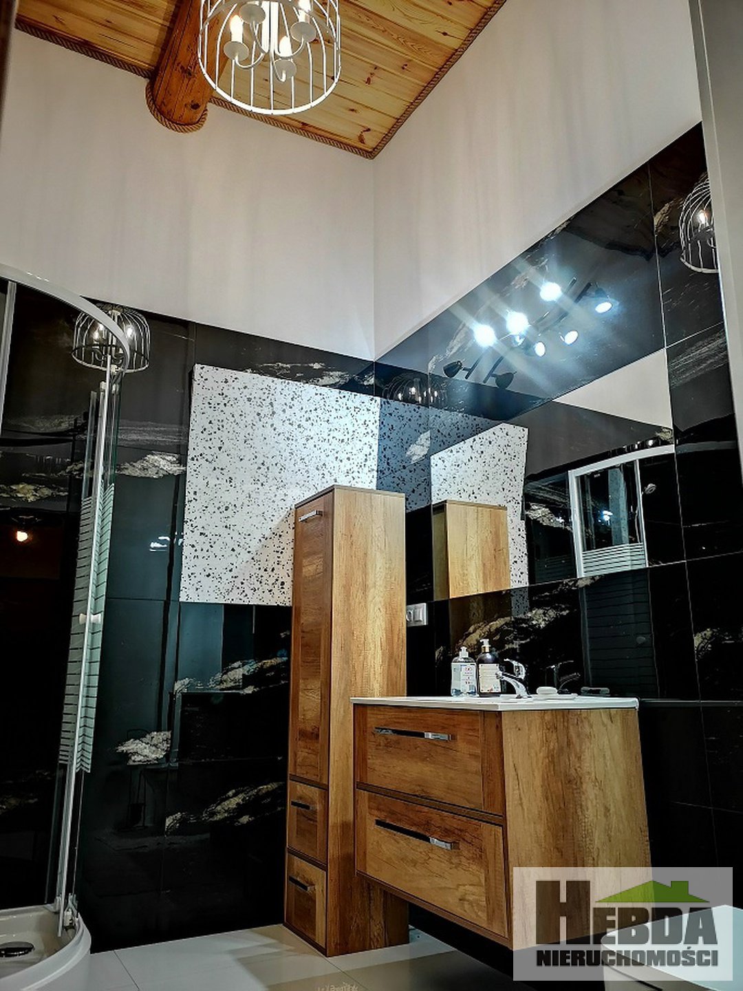 Szynwałd , siedlisko w przepięknym miejscu , dom z bali i 3,694 ha ziemi otoczone lasem ! - zdjęcie 9