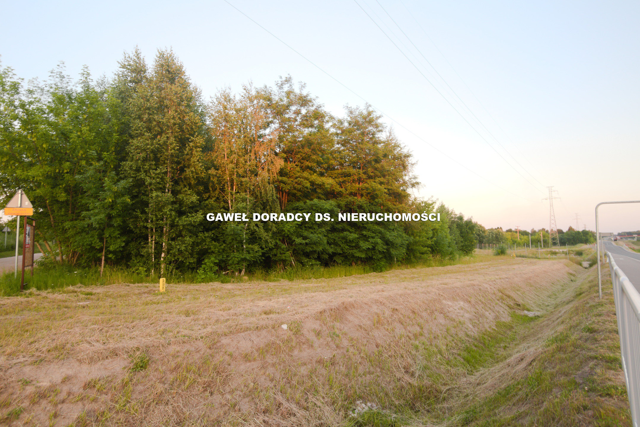 Nieruchomość gruntowa przy trasie S 7. - zdjęcie 6