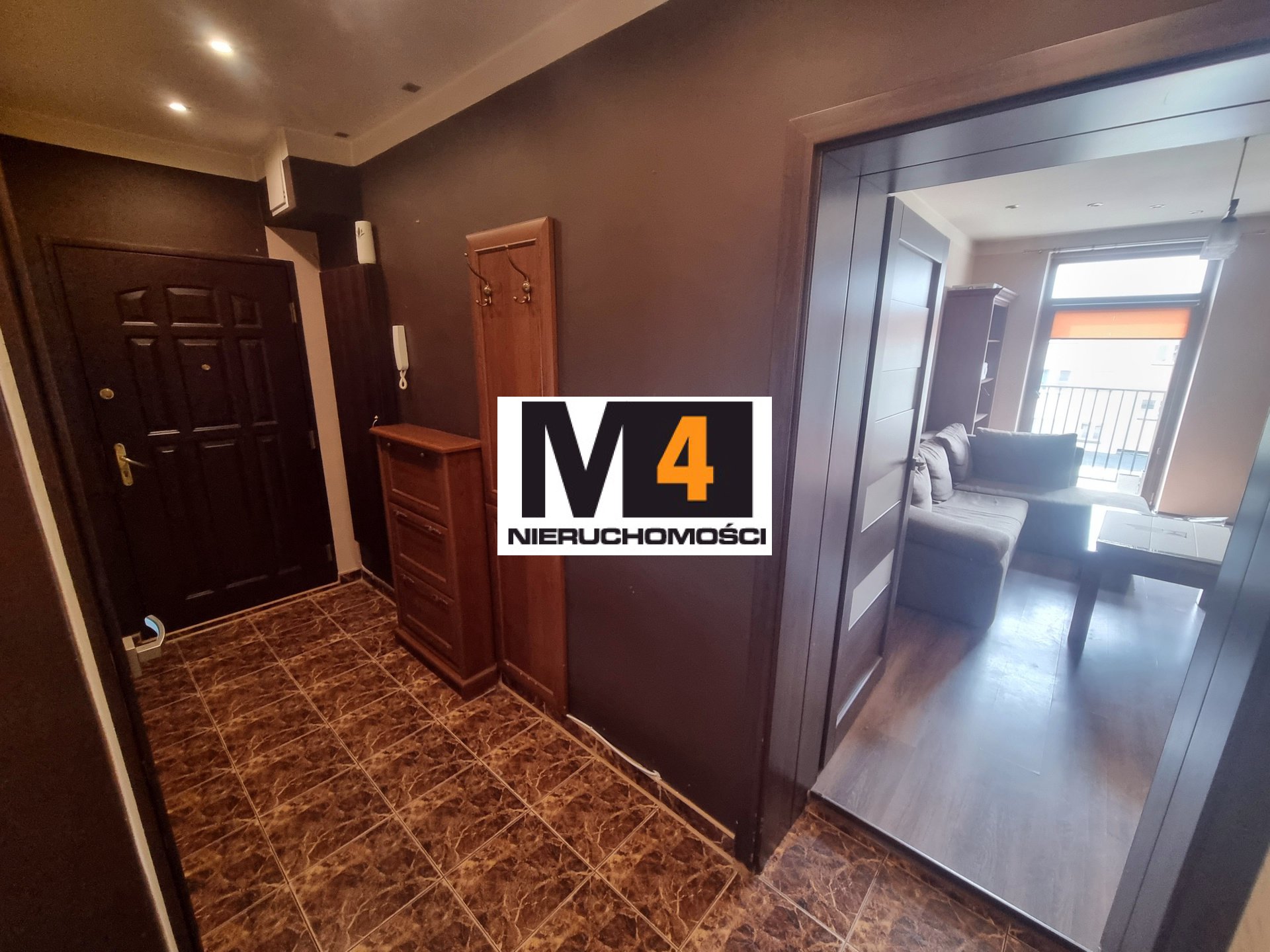 Mieszkanie 2 pokojowe w centrum Nowej Soli, balkon ! z wyposażeniem ! - zdjęcie 2