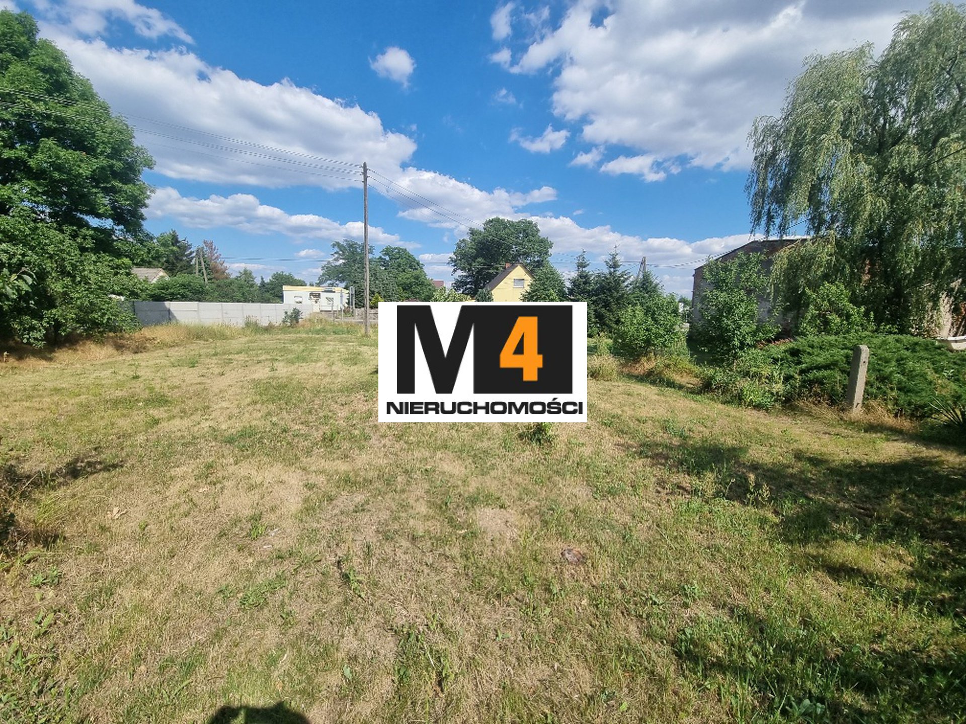 Duża dziłka 21 ar wraz z domem ! Przy głównej ulicy , Przyborów ! Okazja - zdjęcie 1