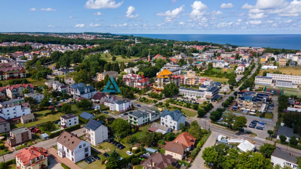 Obiekt mieszkalno-usługowy centrum Władysławowa - zdjęcie 13