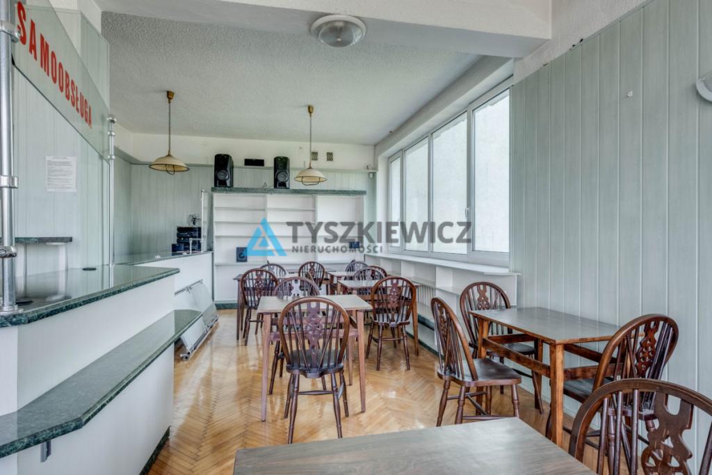Obiekt mieszkalno-usługowy centrum Władysławowa - zdjęcie 21