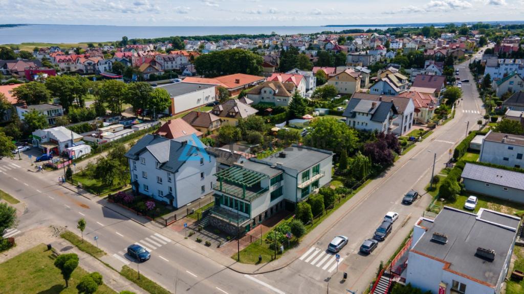 Obiekt mieszkalno-usługowy centrum Władysławowa - zdjęcie 4