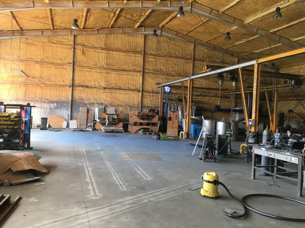 Hala produkcyjna z rampą - zdjęcie 5