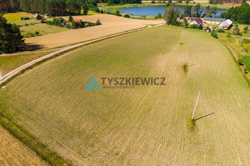 Piękna działka z widokiem na jezioro Łubiana - zdjęcie 2
