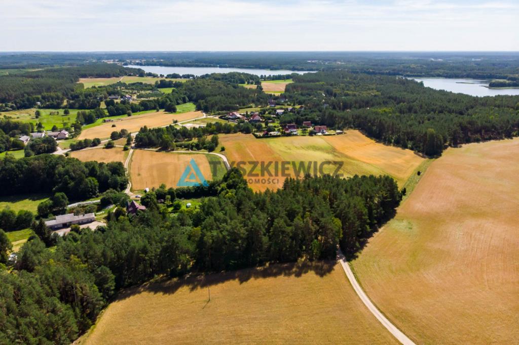 Piękna działka z widokiem na jezioro Łubiana - zdjęcie 10
