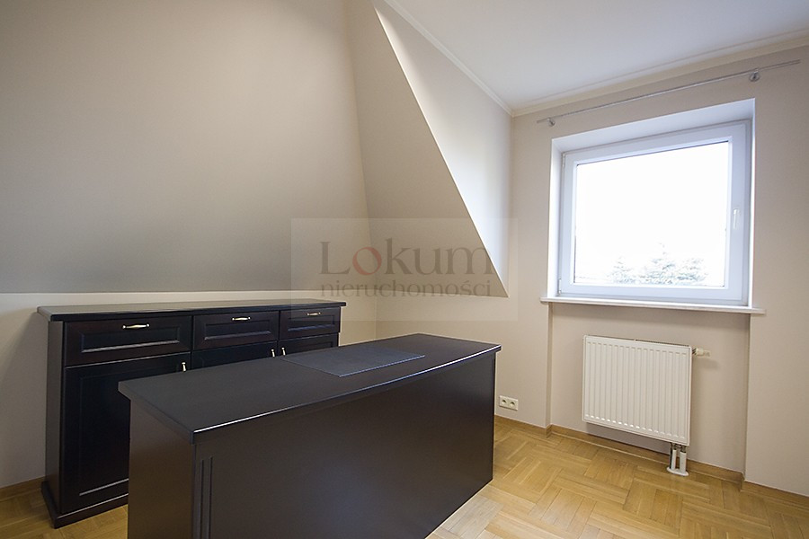 Bemowo - piętro domu na biuro - zdjęcie 6